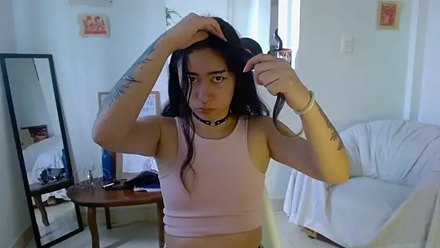 Snapshot of Maam_Ine chatting on June 2026 01:26:01 PM Maam Ine online show from June 2026 01:26:01 PM