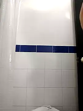 Mia WAll online show from December 2024 10:55:02 PM