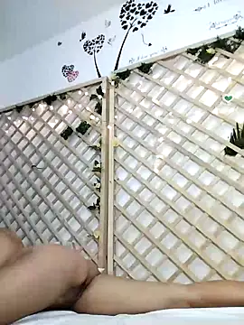 Mia WAll online show from January 2025 07:57:01 AM