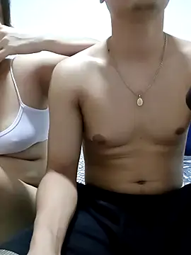 freeFromDesire online show from March 2025 01:00:02 AM