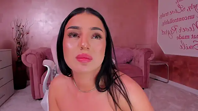 evanew  online show from February 2025 10:18:01 PM