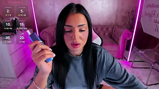 evanew  online show from September 2025 04:28:01 PM