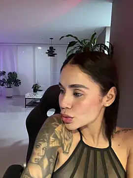 Karol Towers online show from January 2025 11:30:01 PM