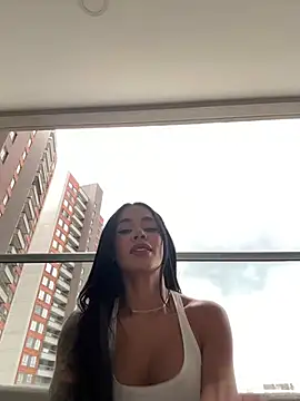 Karol Towers online show from February 2025 08:14:02 PM