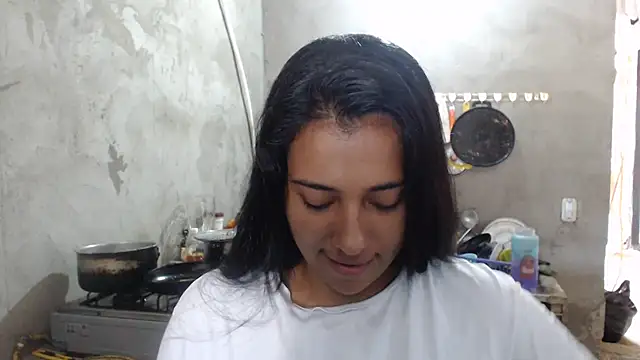 Coral0403 online show from March 2025 06:21:02 PM