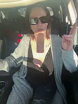 AlessasRoom online show from April 2026 12:42:01 PM