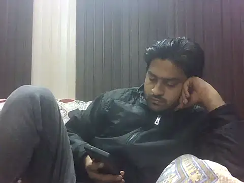 indihotguy online show from November 2025 12:23:02 PM