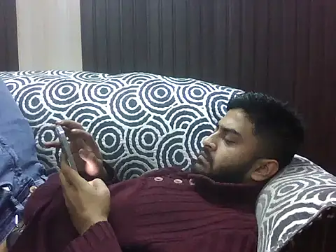 Snapshot of indihotguy chatting on February 2026 09:37:02 AM indihotguy online show from February 2026 09:37:02 AM