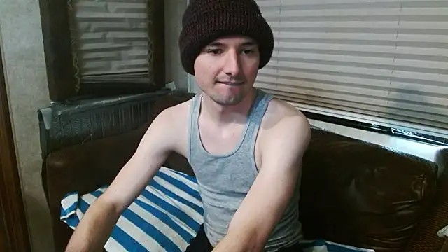 Snapshot of feelingverynaughty chatting on February 2026 05:09:02 PM feelingverynaughty online show from February 2026 05:09:02 PM