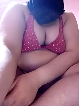 Snapshot of Botina-68 chatting on January 2025 11:42:01 PM Botina-68 online show from January 2025 11:42:01 PM