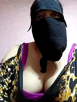 Snapshot of Botina-68 chatting on March 2025 11:37:01 PM Botina-68 online show from March 2025 11:37:01 PM