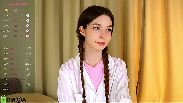 LittleOriana online show from February 2025 10:11:01 PM