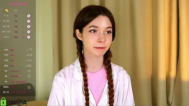 LittleOriana online show from February 2025 01:14:01 AM