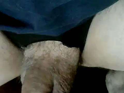 poesnuus999 online show from November 2025 07:15:01 PM