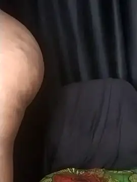 Queen-BD online show from November 2025 09:59:01 PM