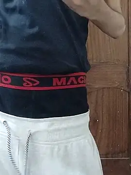 fakelove95 online show from October 2025 08:53:02 PM