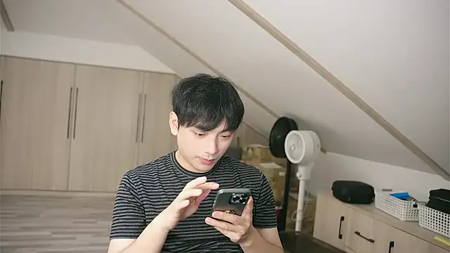 Snapshot of chinalover4199 chatting on May 2026 04:19:01 AM chinalover4199 online show from May 2026 04:19:01 AM