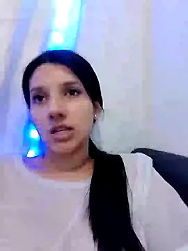 Snapshot of emmariders2 chatting on January 2025 06:06:02 PM emmariders2 online show from January 2025 06:06:02 PM