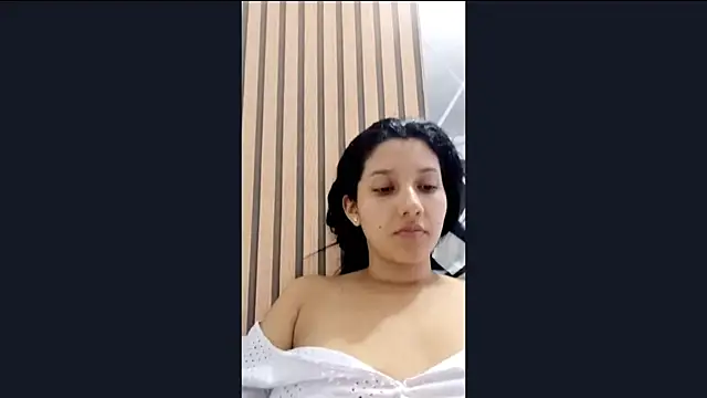 Snapshot of emmariders2 chatting on January 2025 09:51:02 PM emmariders2 online show from January 2025 09:51:02 PM