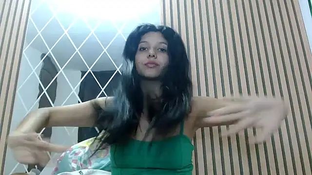 Snapshot of emmariders2 chatting on March 2025 10:42:01 PM emmariders2 online show from March 2025 10:42:01 PM