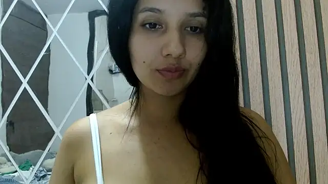 Snapshot of emmariders2 chatting on March 2025 01:46:01 AM emmariders2 online show from March 2025 01:46:01 AM