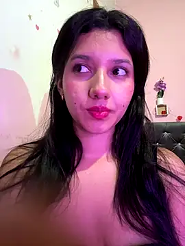 Snapshot of emmariders2 chatting on October 2025 04:43:02 AM emmariders2 online show from October 2025 04:43:02 AM