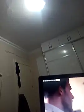 Snapshot of Brstrcn chatting on March 2026 11:30:02 PM Brstrcn online show from March 2026 11:30:02 PM