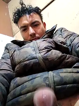 chinoxxx online show from March 2025 06:09:01 AM