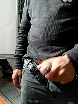 chinoxxx online show from November 2025 12:57:01 AM