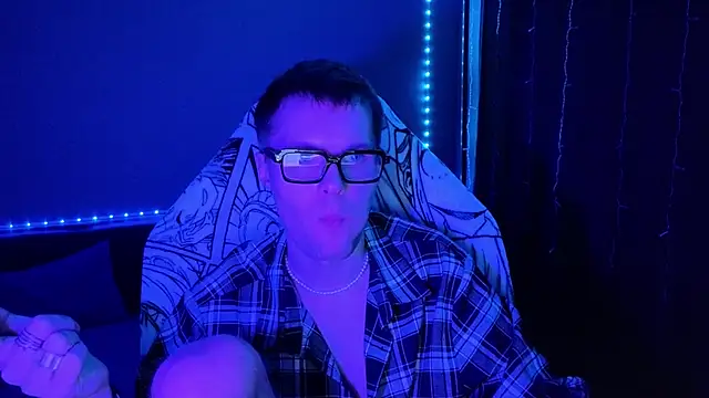 Leonnextdoor online show from January 2025 11:04:02 AM