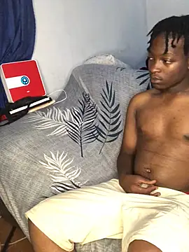 Snapshot of Redfucks333 chatting on February 2025 08:33:01 PM Redfucks333 online show from February 2025 08:33:01 PM