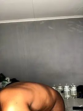 Snapshot of Redfucks333 chatting on December 2025 06:15:02 PM Redfucks333 online show from December 2025 06:15:02 PM