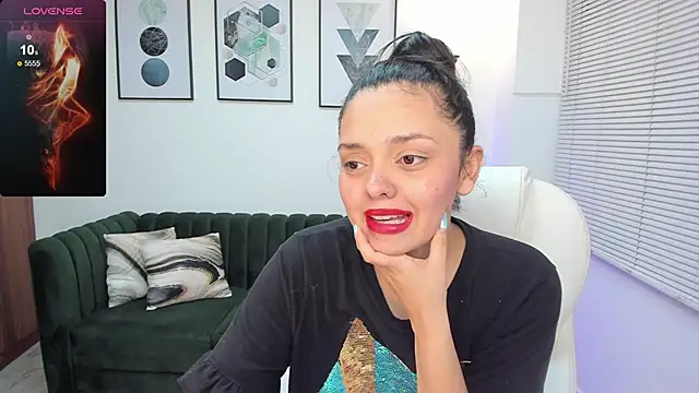 amelia cherry online show from February 2025 11:54:01 AM