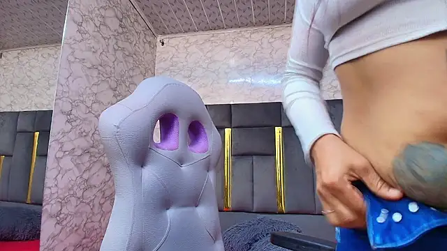 Lorena watson online show from January 2026 02:55:02 PM