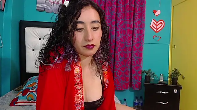 valerie mase online show from October 2025 06:41:01 PM