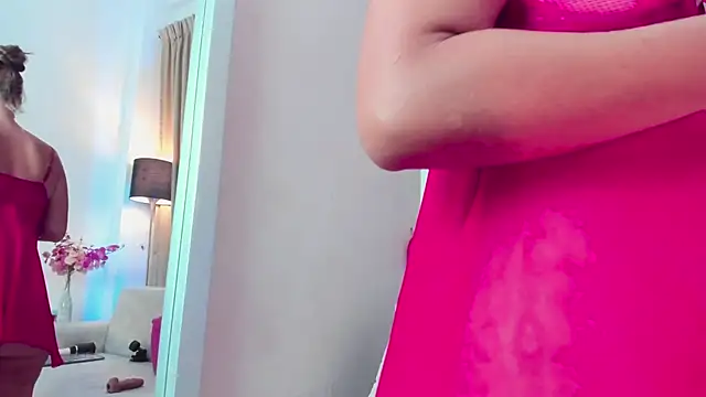 EloiseQuinn online show from February 2025 03:39:02 PM