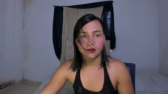 Miss noah18 online show from February 2025 07:09:01 PM