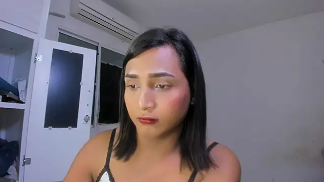 Miss noah18 online show from March 2025 11:26:01 PM