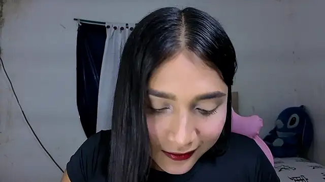 Miss noah18 online show from September 2025 08:19:01 PM