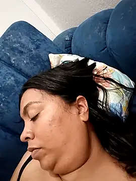 Snapshot of Brendabluee chatting on February 2026 01:26:02 AM Brendabluee online show from February 2026 01:26:02 AM