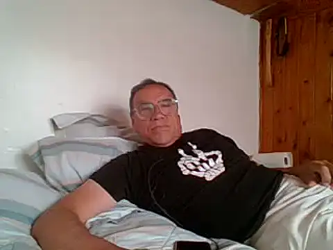 santiagon2015 online show from January 2025 07:21:01 PM