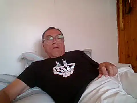 santiagon2015 online show from January 2025 06:53:02 PM