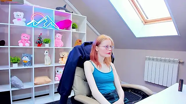 ElizabethHarpper online show from January 2025 04:33:01 AM