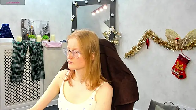 ElizabethHarpper online show from January 2025 11:11:01 AM