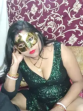 Hot muskaan online show from February 2025 07:09:01 PM
