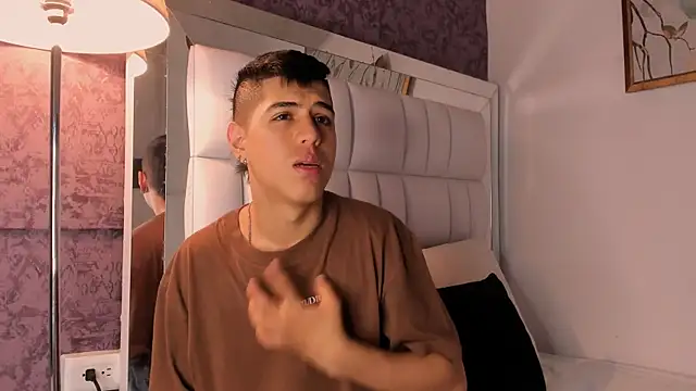 Angel Khouri online show from February 2025 08:16:01 PM