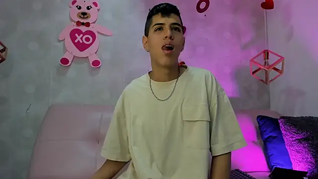 Angel Khouri online show from February 2025 03:17:02 AM