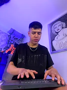 Angel Khouri online show from October 2025 01:11:01 AM