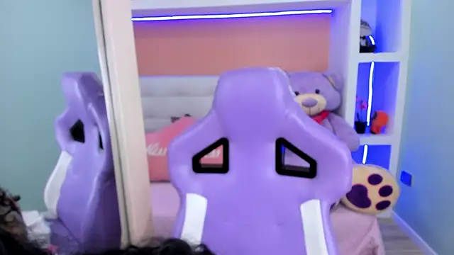 miss   evangeline online show from January 2025 05:52:02 AM