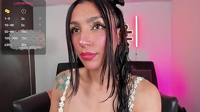 Snapshot of miss___evangeline chatting on May 2026 02:41:01 AM miss evangeline online show from May 2026 02:41:01 AM